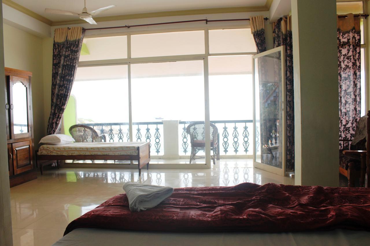Adam Beach Resort Kovalam Εξωτερικό φωτογραφία